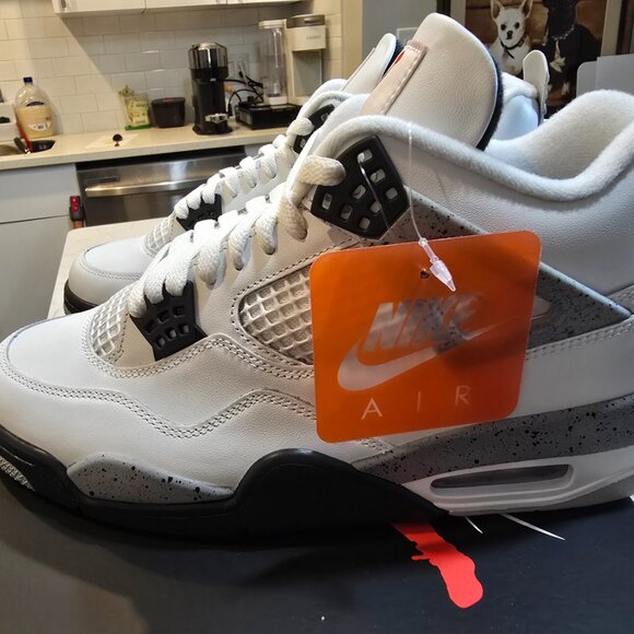Nike Air Jordan 4 Retro OG White Cement 2025 FV5029-100 Men’s Size 10 Brand New - Picture 2 of 13